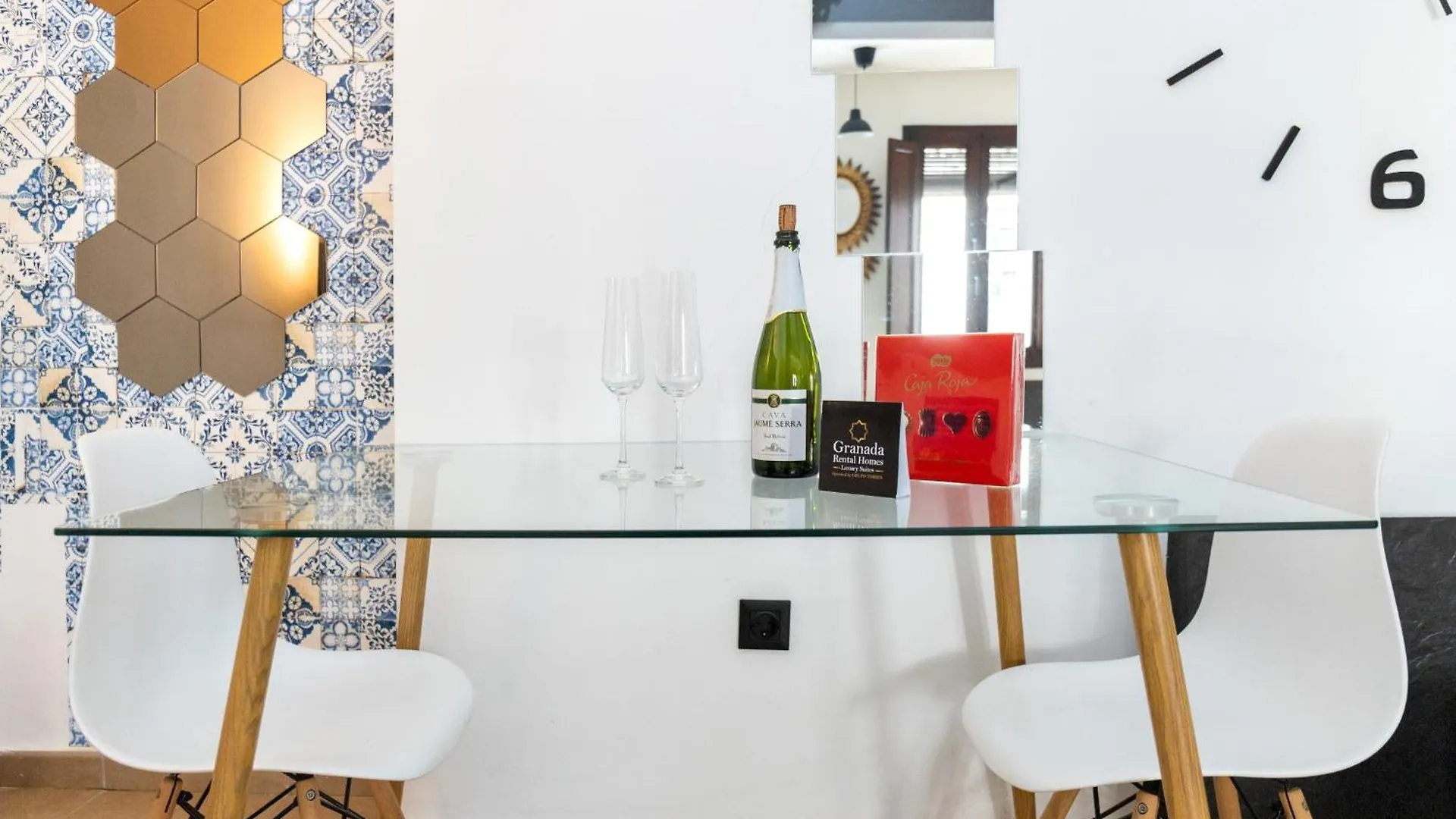 Apartment Luxury Suite Puerta De La Alhambra Granada Spain